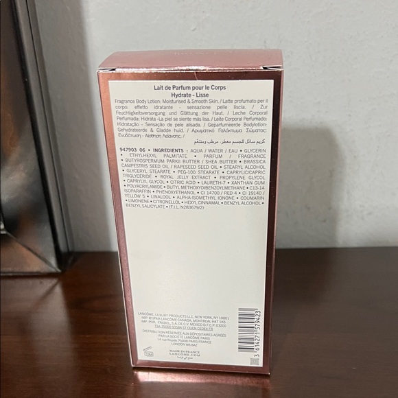 Large Lancôme La Vie Est Belle Perfumed Body Lotion - Picture 4 of 14